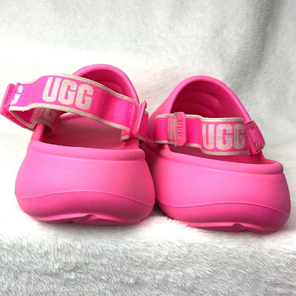 UGG Big Kids Sport Yeah Sandals Taffy Pink Size 4K - Picture 7 of 14